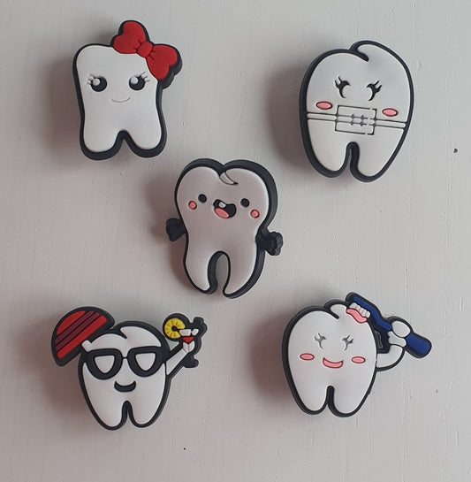 Charms para Zuecos / Jibbitz crocs / Adornos de Zapatos de PVC (5 Unidades) Diseño de dientes.